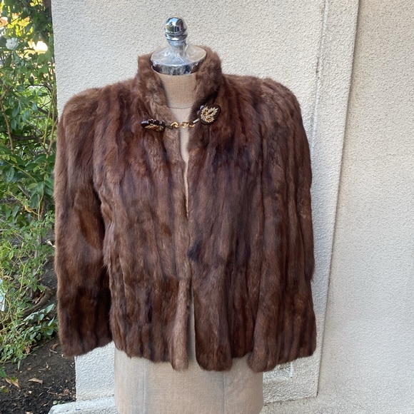 Beckman Furs Jackets & Blazers - Beckman Furs 30’s vintage mink coat with pockets. Beverly Hills exclusive store